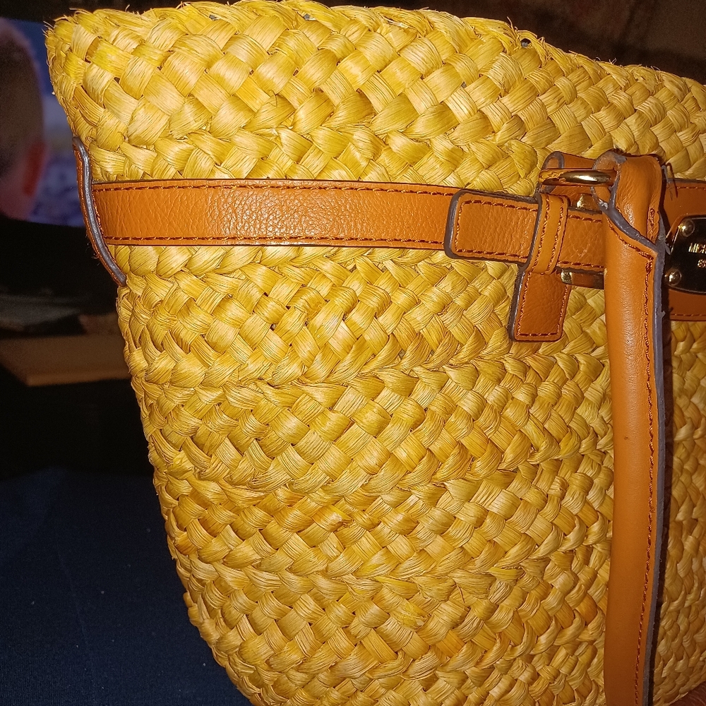 Authentic Michael kors - Picture 9 of 14